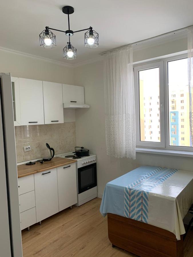 Apartment In Almaty Luaran gambar
